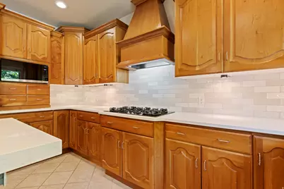 11486 S Markridge Cir W, South Jordan, UT 84095 - Photo 11