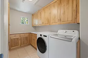 11486 S Markridge Cir W, South Jordan, UT 84095 - Photo 33