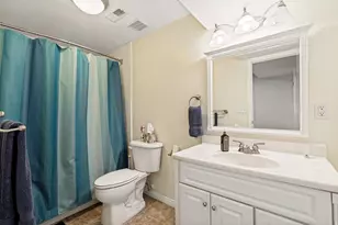1039 E Wyndom Way N, Layton, UT 84040 - Photo 23