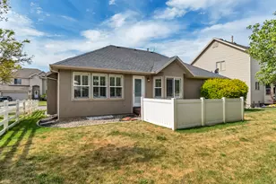 1039 E Wyndom Way N, Layton, UT 84040 - Photo 27
