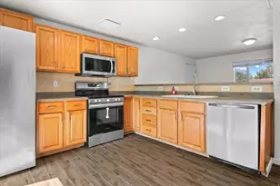 2234 N 1100 W, Layton, UT 84041 - Photo 9