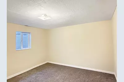 950 N Valley Dr, Castle Dale, UT 84513 - Photo 23