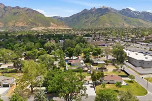 6889 S Village Rd E, Cottonwood Heights, UT 84121 - Photo 41