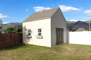 842 W 2400 N, West Bountiful, UT 84087 - Photo 27