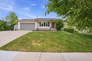 23 W Park Dr, Kaysville, UT 84037 - Photo 1