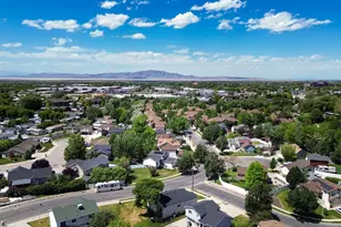 711 S 825 E, Layton, UT 84041 - Photo 37