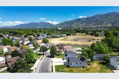 711 S 825 E, Layton, UT 84041 - Photo 45