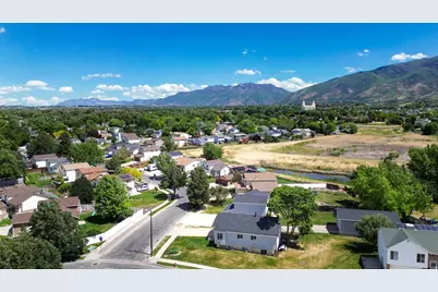 711 S 825 E, Layton, UT 84041 - Photo 43
