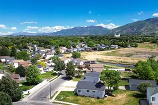 711 S 825 E, Layton, UT 84041 - Photo 43