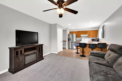711 S 825 E, Layton, UT 84041 - Photo 11