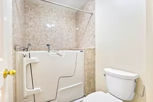 1726 E Wasatch Blvd, Sandy, UT 84092 - Photo 15