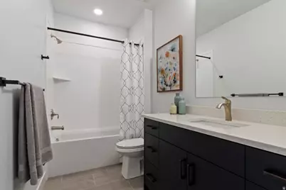 3546 S Pearce Farm Ln W, West Valley, UT 84128 - Photo 15