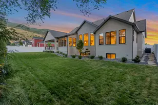 33 E 1500 S, Farmington, UT 84025 - Photo 5