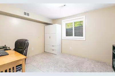 1572 S 400 E, Kaysville, UT 84037 - Photo 13