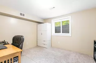 1572 S 400 E, Kaysville, UT 84037 - Photo 13