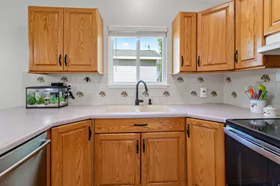 1163 W 400 S, Logan, UT 84321 - Photo 9