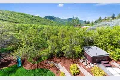 5632 E Pioneer Fork Rd, Salt Lake City, UT 84108 - Photo 41