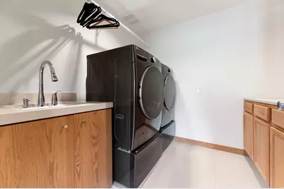5632 E Pioneer Fork Rd, Salt Lake City, UT 84108 - Photo 31