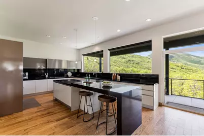 5632 E Pioneer Fork Rd, Salt Lake City, UT 84108 - Photo 15