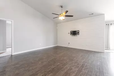 3595 S Water Lilly Ln, Syracuse, UT 84075 - Photo 5