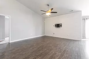 3595 S Water Lilly Ln, Syracuse, UT 84075 - Photo 5