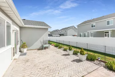 3595 S Water Lilly Ln, Syracuse, UT 84075 - Photo 31