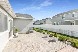 3595 S Water Lilly Ln, Syracuse, UT 84075 - Photo 31