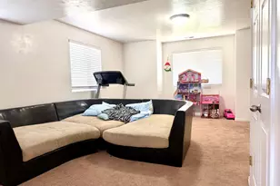 327 E 1220 S, Vernal, UT 84078 - Photo 3