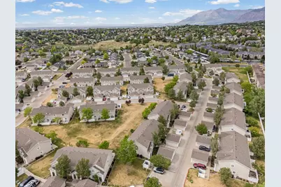 6209 S 1350 E, South Ogden, UT 84405 - Photo 15