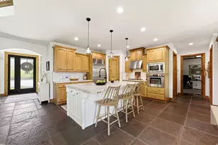 1381 E 5985 S, Salt Lake City, UT 84121 - Photo 7