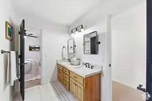 1381 E 5985 S, Salt Lake City, UT 84121 - Photo 25