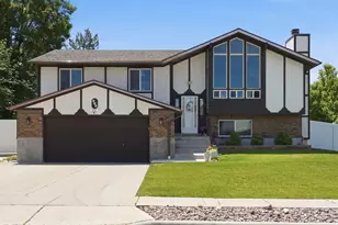 323 Tobe Dr, Centerville, UT 84014 - Photo 1