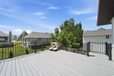 323 Tobe Dr, Centerville, UT 84014 - Photo 13