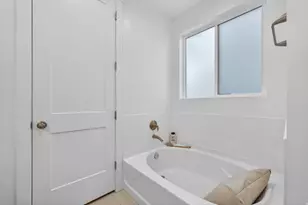 4883 W Upper Bnd Dr, Herriman, UT 84096 - Photo 17