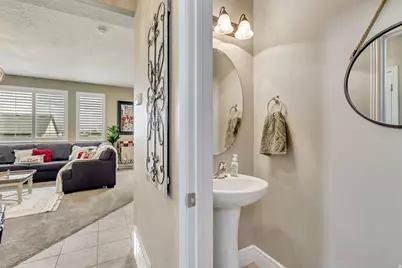 9178 N Mount Airey Dr, Eagle Mountain, UT 84005 - Photo 29