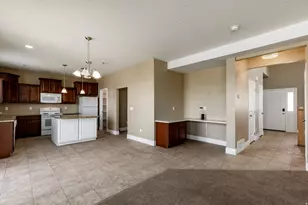 9178 N Mount Airey Dr, Eagle Mountain, UT 84005 - Photo 35