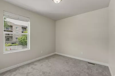 272 E Porter Ct, Draper, UT 84020 - Photo 21