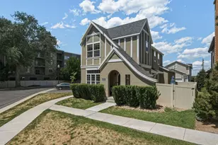 272 E Porter Ct, Draper, UT 84020 - Photo 33