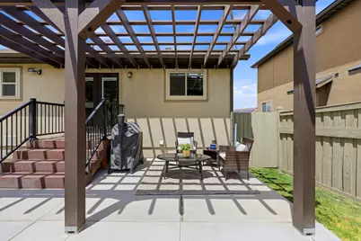 2986 E Lookout Dr, Eagle Mountain, UT 84005 - Photo 13