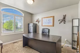 4586 W 3850 S, West Haven, UT 84401 - Photo 7