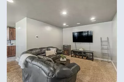 4586 W 3850 S, West Haven, UT 84401 - Photo 9