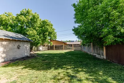 227 W 200 N, Logan, UT 84321 - Photo 37