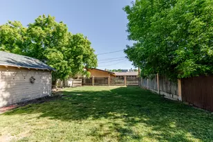 227 W 200 N, Logan, UT 84321 - Photo 37