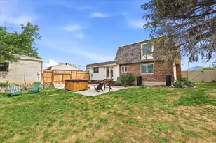 1374 E Willow Vista Dr, Sandy, UT 84093 - Photo 31