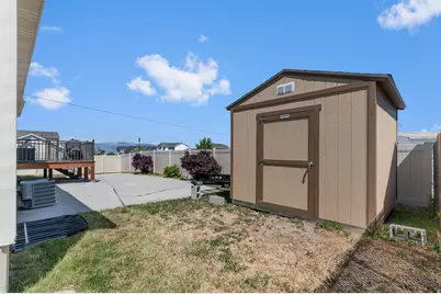 892 W 580 S, Tooele, UT 84074 - Photo 25