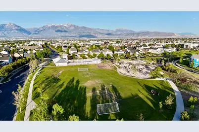 10227 S Otter Trail Dr, South Jordan, UT 84009 - Photo 39