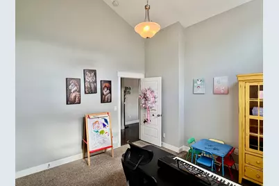 10227 S Otter Trail Dr, South Jordan, UT 84009 - Photo 17