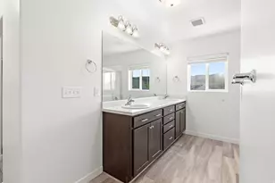 4248 E Willow Oak Way, Eagle Mountain, UT 84005 - Photo 15