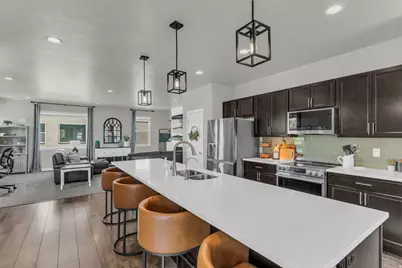 3693 W Sunrise Sky Ln, South Jordan, UT 84009 - Photo 15