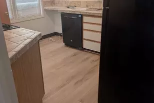 955 E 35th St, Ogden, UT 84403 - Photo 9